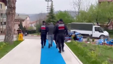 27 vilayette operasyon: Yasa dışı bahis çetesi çökertildi
