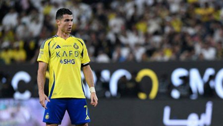 Cristiano Ronaldo’dan dikkat çeken paylaşım: Kupasız veda ediyor